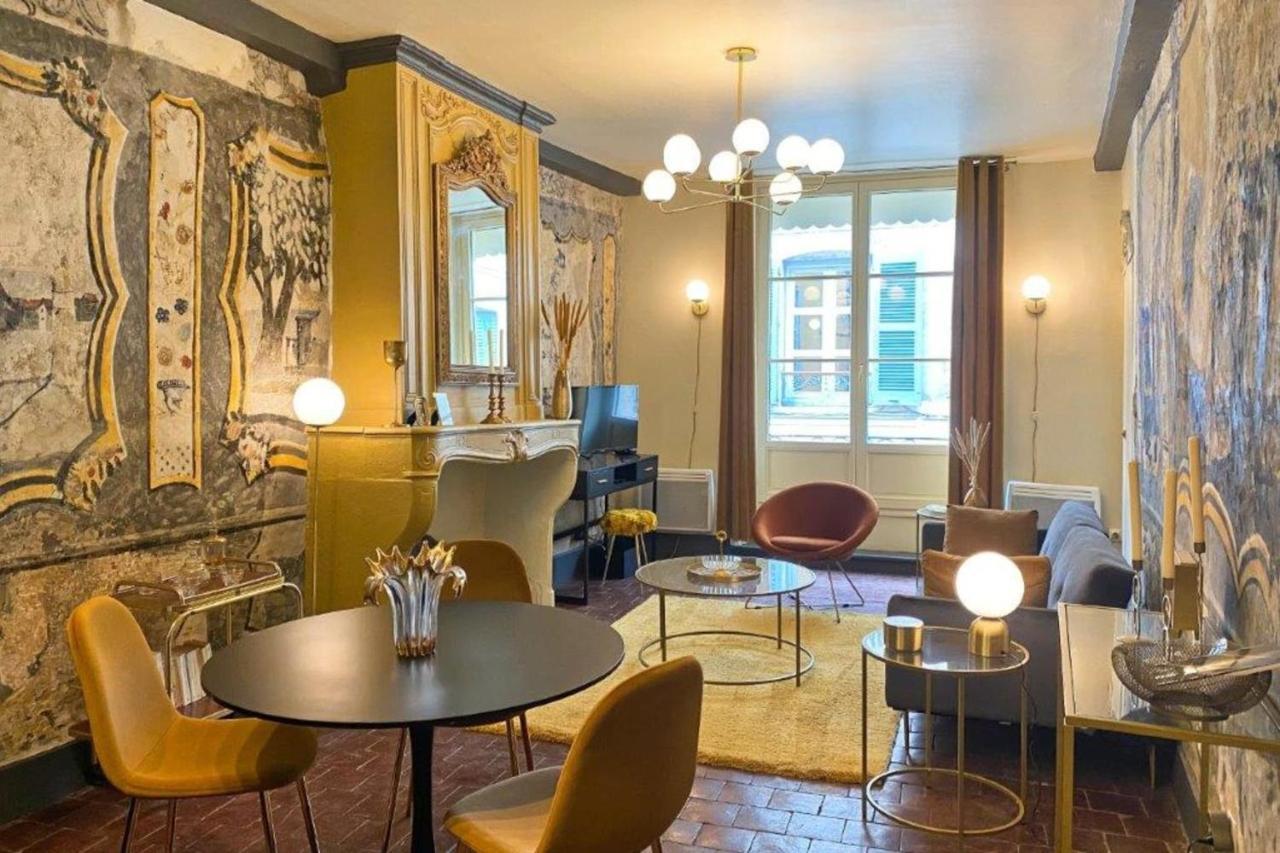 Appartement Les fresques de Léon à Tournus Extérieur photo