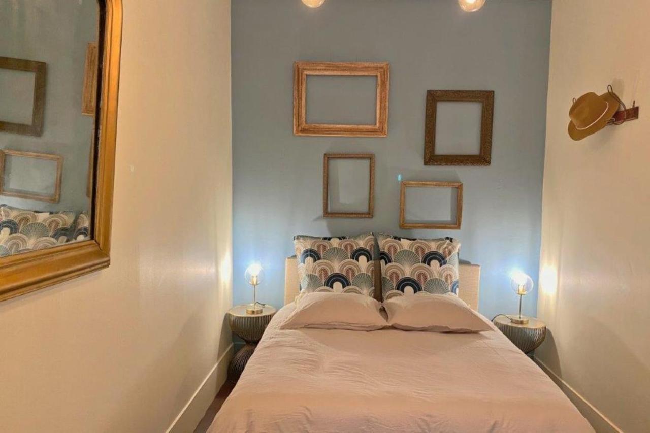 Appartement Les fresques de Léon à Tournus Extérieur photo