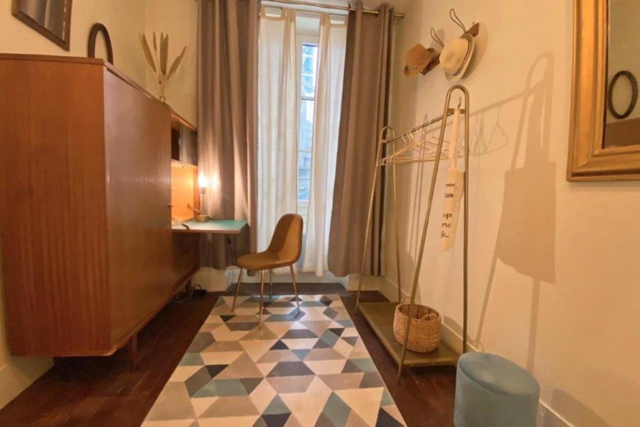 Appartement Les fresques de Léon à Tournus Extérieur photo