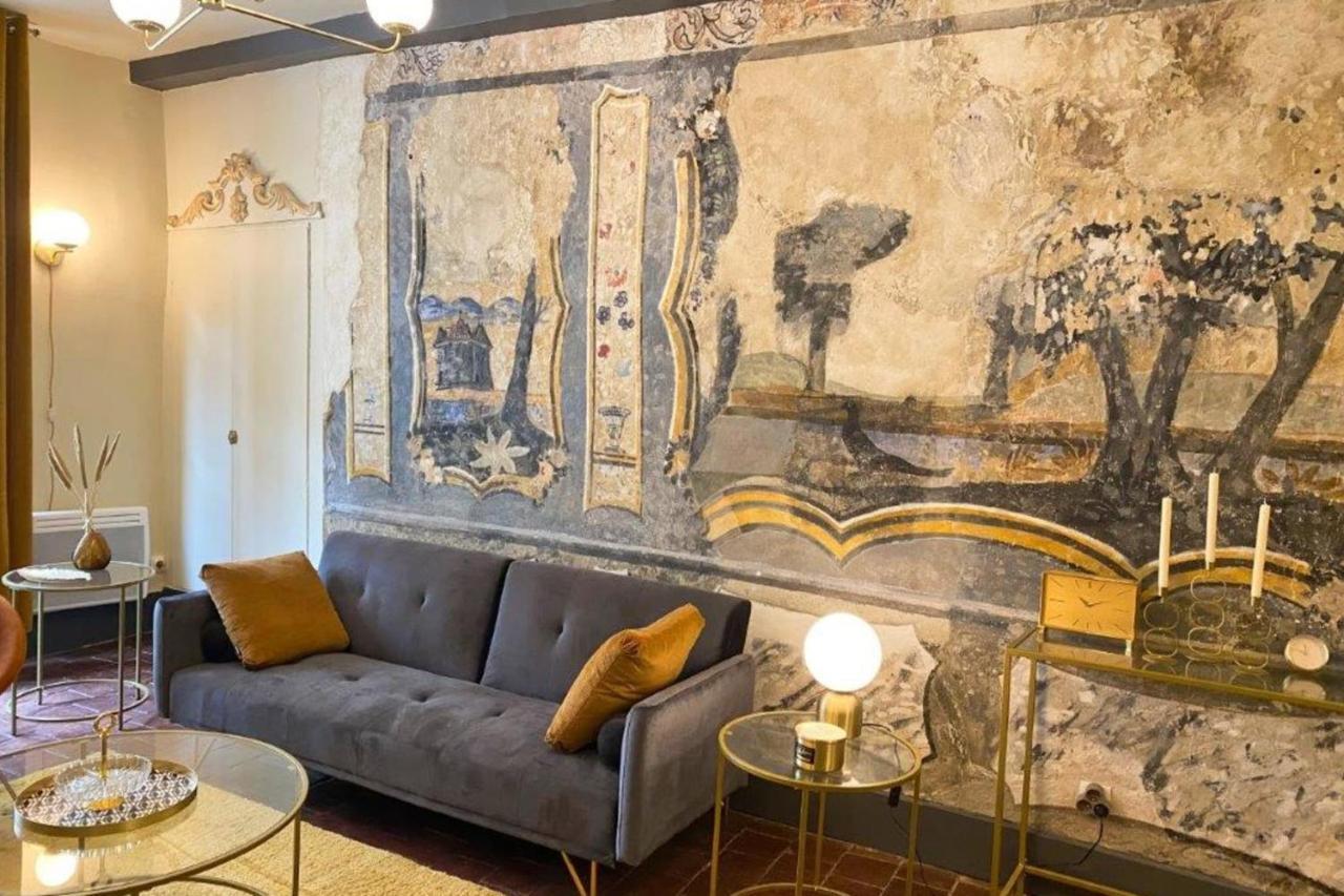 Appartement Les fresques de Léon à Tournus Extérieur photo